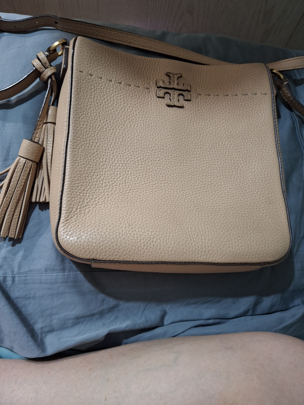 Tory Burch Pebbled Leather Crossbody in Beige